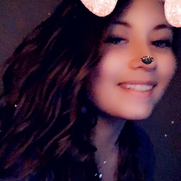 Meet your Posher, Miranda - Picture 2 of 2